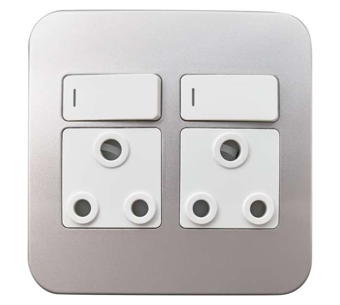 Veti Switch Plug Double - White/Silver
