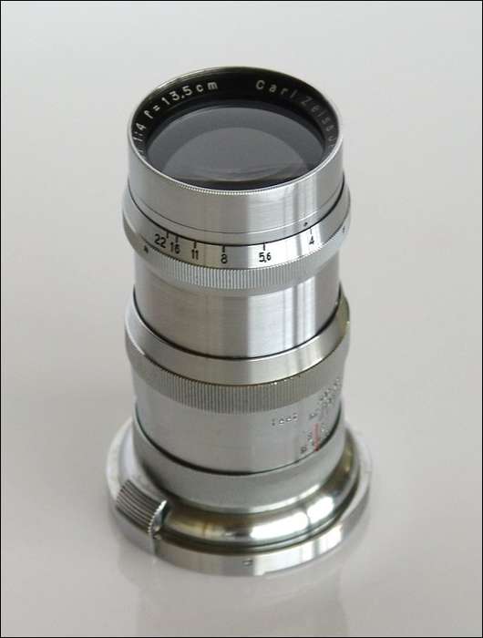 CONTAX ZEISS SONNAR 4/135mm LENS EXPORT MODEL CAPS MINT