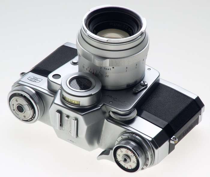 ZEISS CHROME CONTAREX SLR FILM CAMERA BULLS EYE PLANAR 2/50 CAP CASE f=50mm KIT