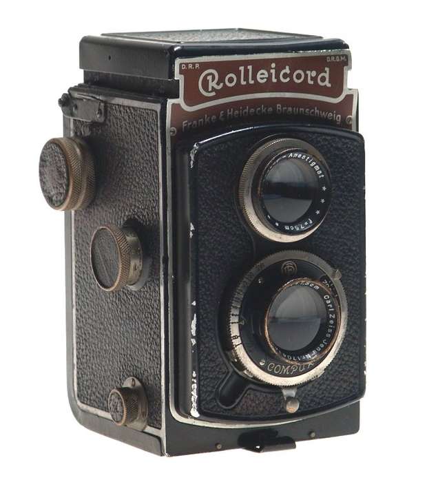 ROLLEICORD TLR VINTAGE CAMERA ZEISS JENA TRIOTAR 3.8/75