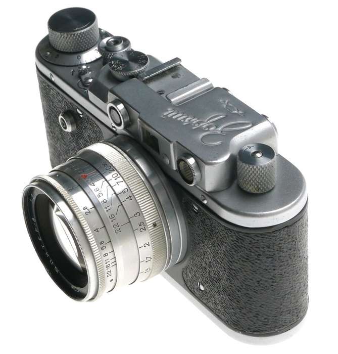 ZORKI LEICA COPY RANGEFINDER TYPE 35mm CAMERA JUPITER 1:2 f=5cm LENS 2/50mm M39