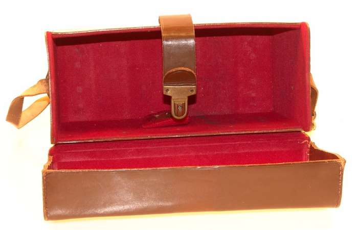 ORIGINAL BENSER LEICA LEATHER CAMERA CASE WITH INSERTS