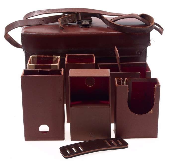 LEICA LEATHER CAMERA CASE ORIGINAL BENSER WITH INSERTS
