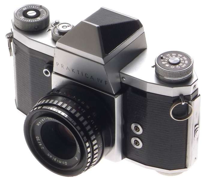 PRAKTICA IV F CHROME SLR 35mm CAMERA MEYER-OPTIK DOMIPLAN 2.8/50mm GOERLITZ f=50