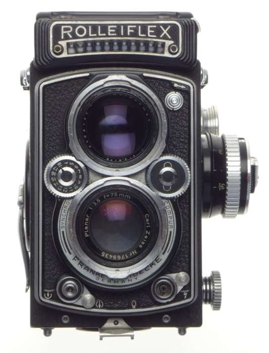 ROLLEIFLEX 3.5 f=75mm Zeiss Planar TLR medium format film camera 3.5/75 metered