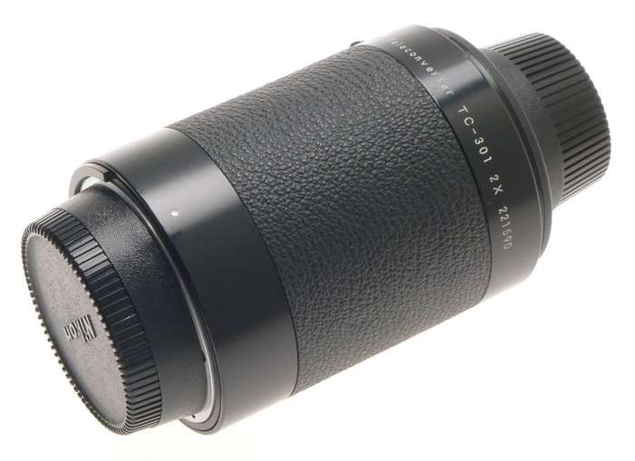 AI-S NIKON 2x TELECONVERTER TC-301 FITS NEW DF SLR DIGITAL CAMERA MINT WITH CAPS