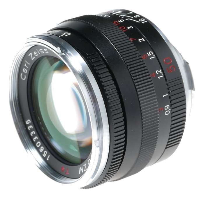 C Sonnar T 1.5/50 mm ZM Zeiss lens with Leica M mount f1.5 fast