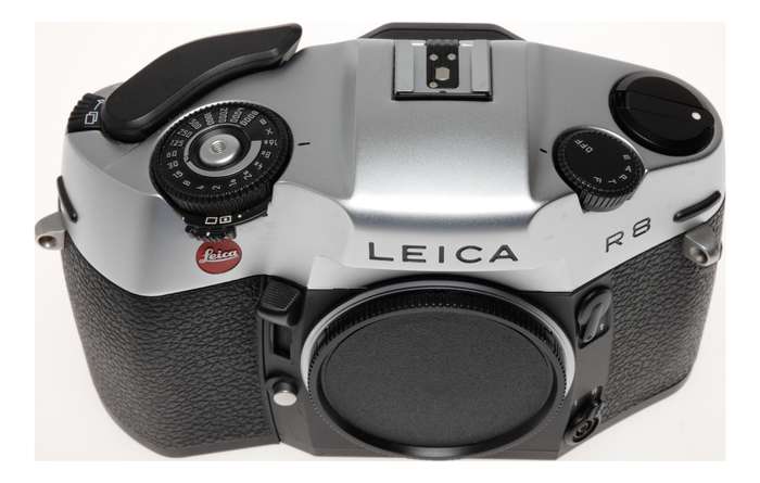 Leica R8 SLR 35mm film camera Sliver chrome body boxed 10080