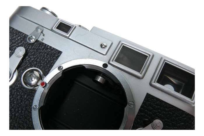 Leica M3 film camera with Summicron 2/50 prime lens Original L seal