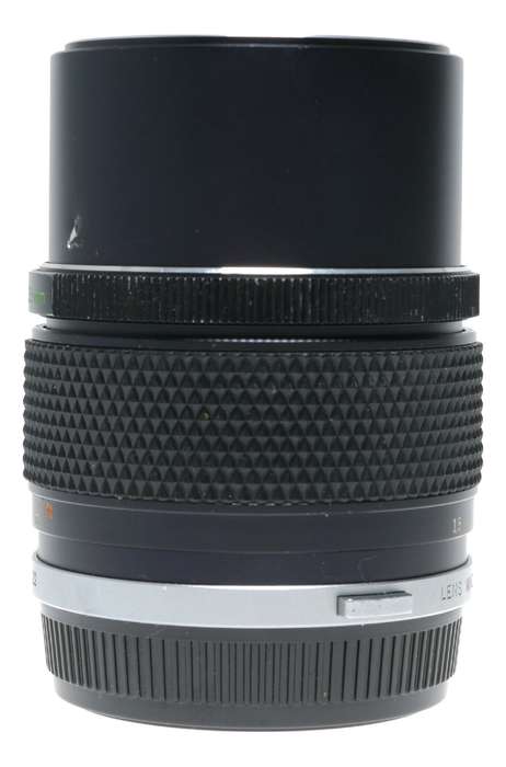 Olympus OM-Zuiko Auto-T 1:3.5 f=135mm lens 3.5/135 f/3.5 SLR vintage