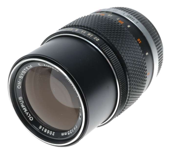 Olympus OM-Zuiko Auto-T 1:3.5 f=135mm lens 3.5/135 f/3.5 SLR vintage