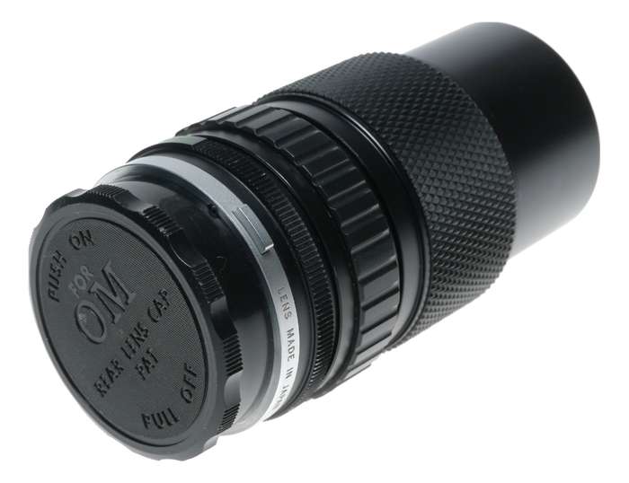 Olympus OM-System Zuiko MC Auto-Zoom 1:4 f=75-150mm vintage camera lens