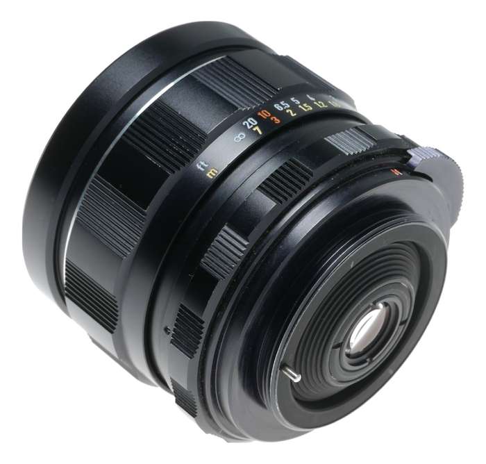 Wide Angle Pentax Super-Takumar 1:3.5/28mm SLR vintage camera lens