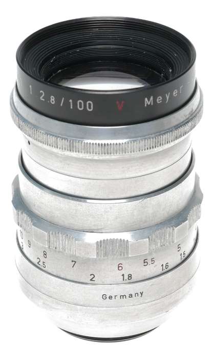 Trioplan 1:2.8/100 red V f=100mm prime f/3.5 chrome hood clean M42