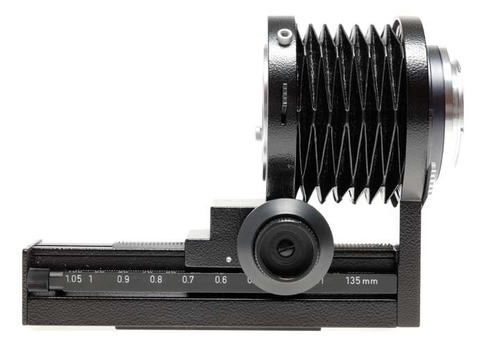 Leitz Leica Camera Focusing Bellows-R in Box 16860