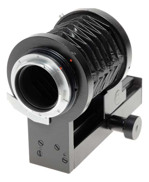Leitz Leica Camera Focusing Bellows-R in Box 16860