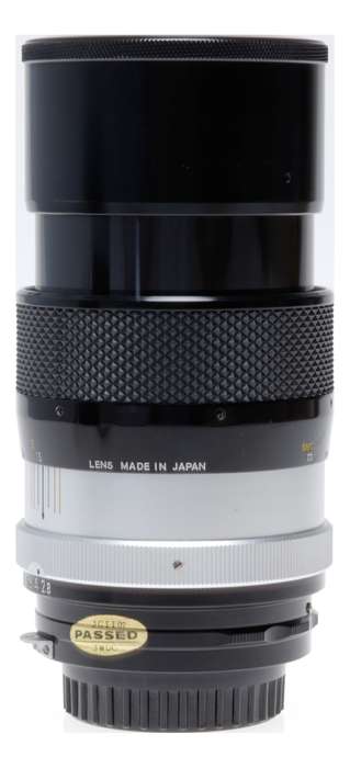 Nikon Nikkor-Q Auto 1:2.8 135mm SLR Camera Lens