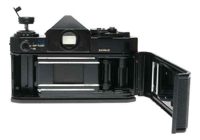 Canon F-1 SLR black 35mm film camera FD 1.8 F=50mm case cap set