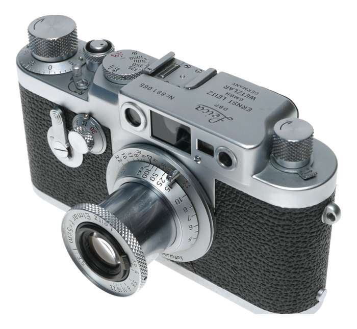 Leica IIIG camera body 35mm rangefinder Red scale Elmar f=5cm 1:3.5 lens
