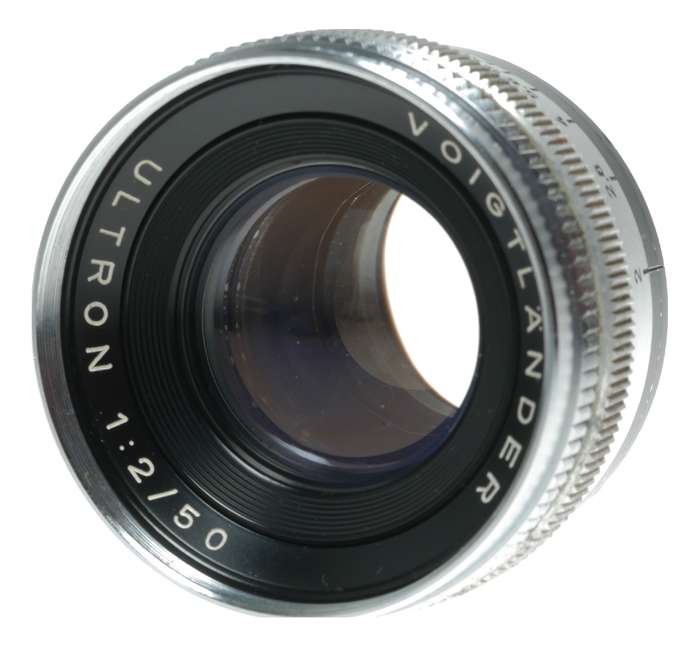 Voigtlander Ultron 2/50 mm vintage lens Prominent camera Proximeter hood set