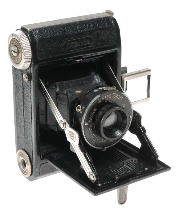Derval Zeiss Ikon Ikonta Folding camera 520/18