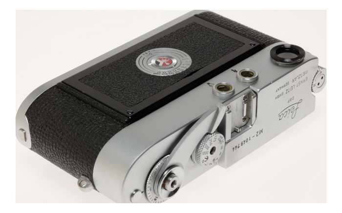 Leica M2 rangefinder 35mm vintage film camera original seal intact