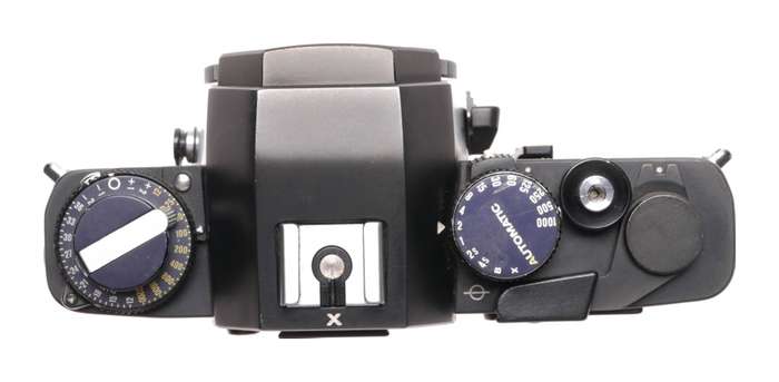 SLR Leica R3 Electronic Leitz Film camera body 35mm black with strap