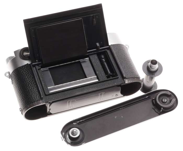 Leica M3 Just Serviced Rangefinder 35 film camera body re skinned Black #894953