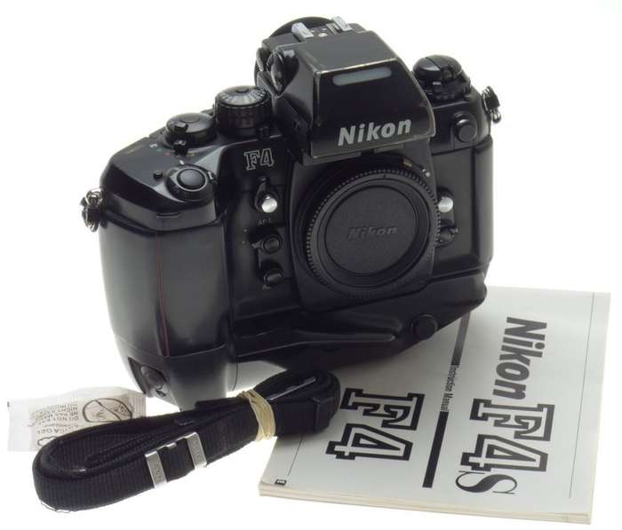 F4 s NIKON SLR 35mm FILM CAMERA BODY DP 20 PRISM FINDER BATTERY GRIP USED MANUAL