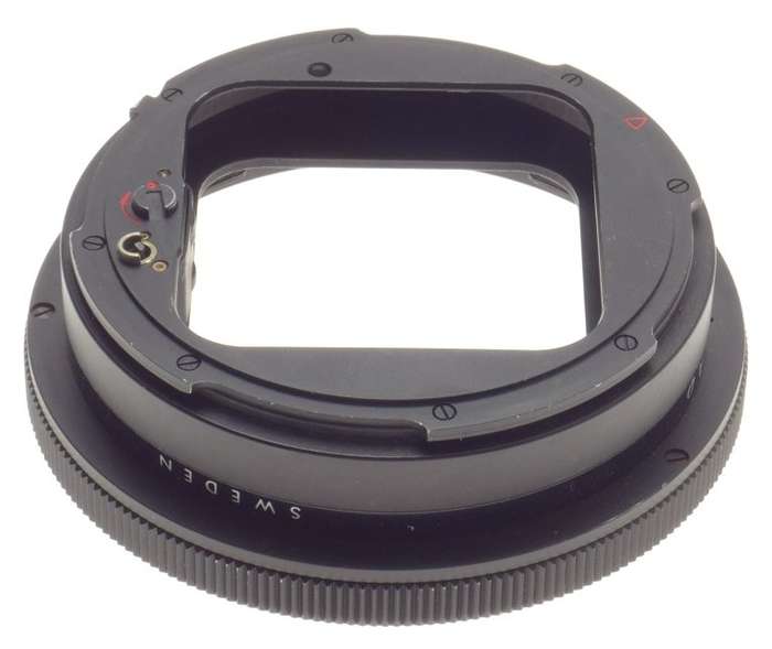 HASSELBLAD 16 EXTENSION TUBE BLACK LENS ADAPTER MOUNT MACRO RING MOUNT CLEAN