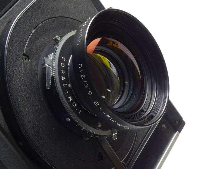 SINAR F Black camera 4x5 body Chrome Rail SYMMAR-S 1:5.6/210mm Schneider lens MC