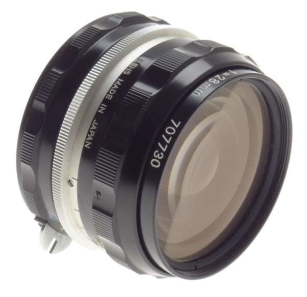 f=28mm NIKKOR-H AUTO 1:3.5 f=2.8cm NIPPON 35mm SLR LENS CAPS KEEPER 3.5/28 BLACK
