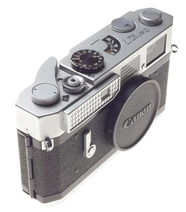 CANON Model 7 rangefinder chrome 35mm camera body only ready for 0.95/50mm lens