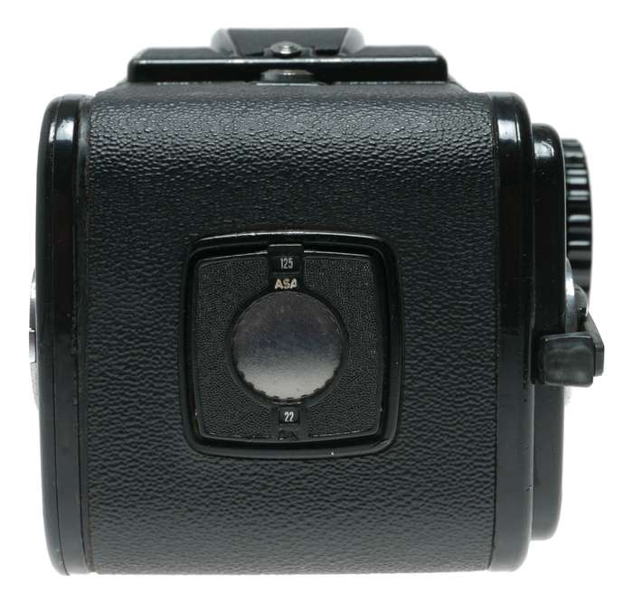 Hasselblad 500 C/M black roll film 6x6 Zeiss Planar 2.8/80 T 100 Polaroid instant magazine