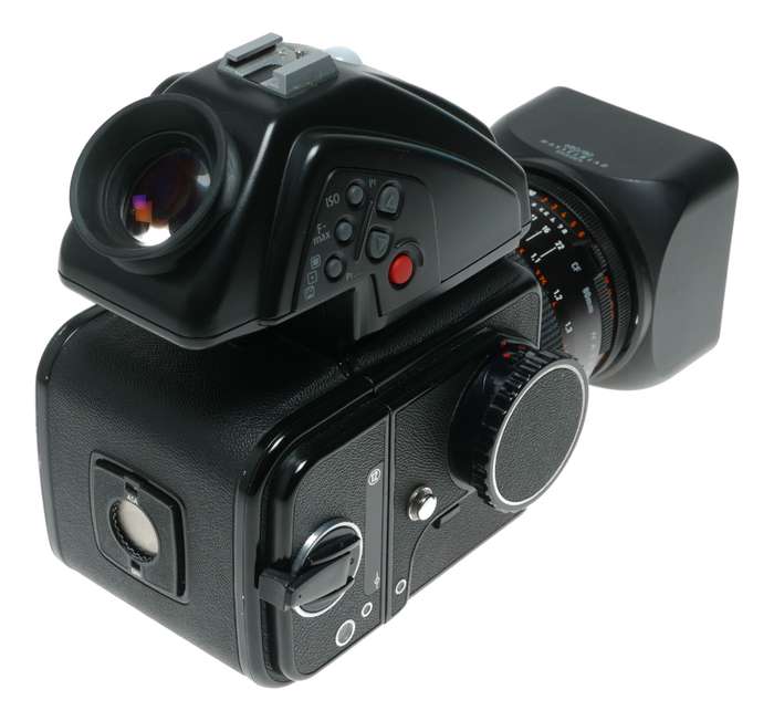 Hasselblad 500 C/M black 6x6 Zeiss Planar 2.8/80 T lens 80/80 hood PME45 finder Excellent
