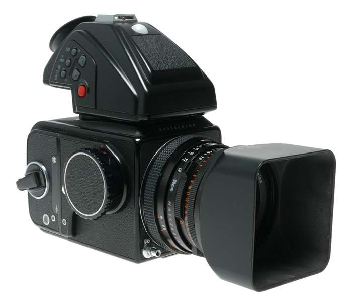 Hasselblad 500 C/M black 6x6 Zeiss Planar 2.8/80 T lens 80/80 hood PME45 finder Excellent
