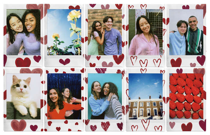 Fujifilm INSTAX MINI Instant Film-Heart Sketch (10 Exposures)