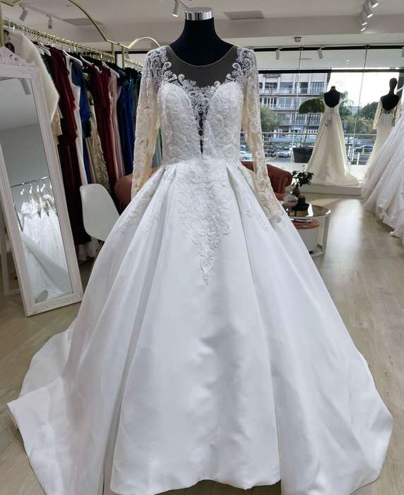 (Rental)Candice , long sleeve ballgown wedding dress.