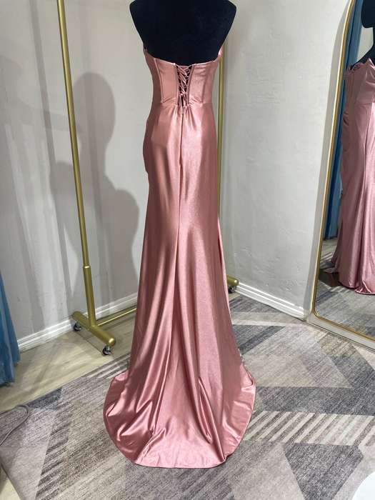 Satin boob-tube mermaid dress-Blush pink