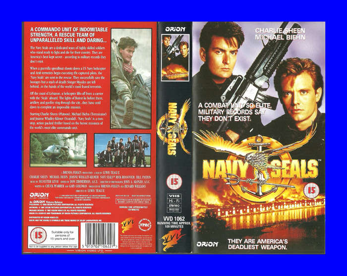VHS CASSETTE  -  NAVY SEALS (CHARLIE SHEEN)