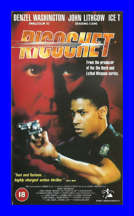 VHS CASSETTE  -  RICOCHET (DENZEL WASHINGTON)