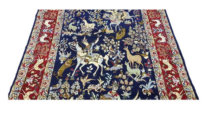 Very Fine Persian Isfahan Carpet 303cm x 198cm Hand Knotted