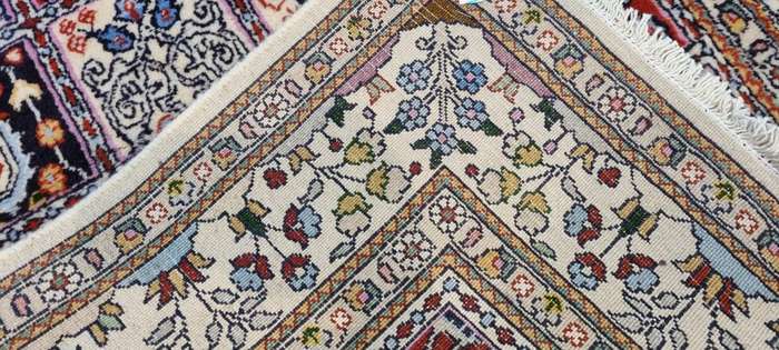 Persian Moud Carpet 155cm x 94cm Hand Knotted