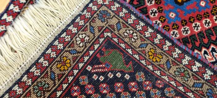 Very Fine Persian Yalemeh Carpet 100cm x 60cm Hand Knotted