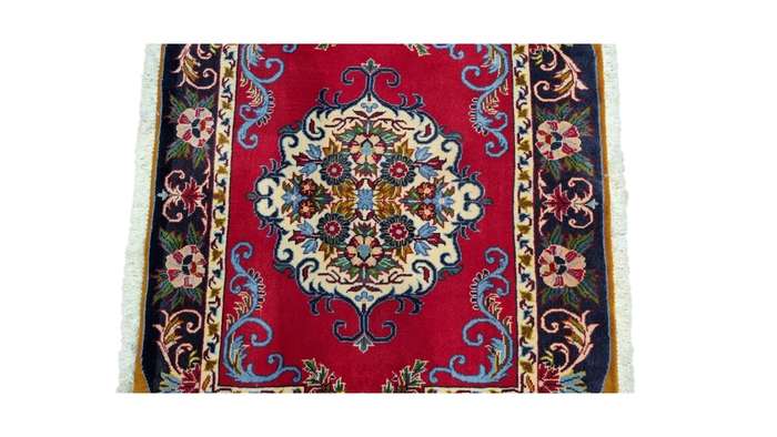 Very Fine Persian Kashan Carpet 97cm x 71cm Hand Knotted