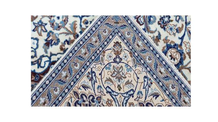 Persian Nain Carpet 407cm x 290cm Hand Knotted