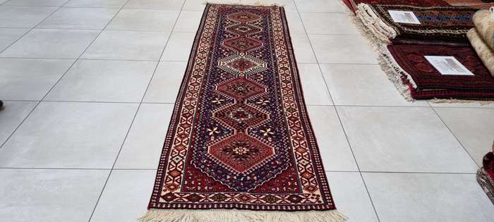 Very Fine Persian Yalemeh Carpet - 285cm x 82cm - Hand Knotted