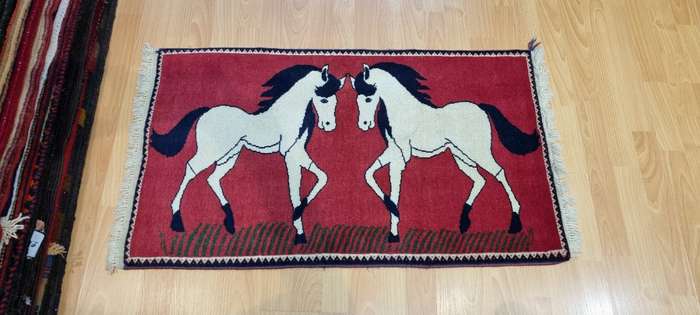 Very Fine Persian Yalemeh Carpet 100cm x 60cm Hand Knotted