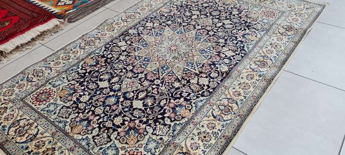 Very Fine Persian Nain Carpet (6LA) 210cm x 130cm Hand Knotted