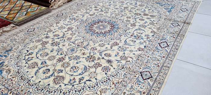 Fine Persian Nain Carpet 313cm x 205cm Hand Knotted